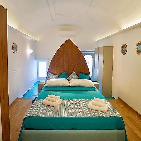 Grotta Verde Luxury Suite By Caprirooms Ngoại thất bức ảnh