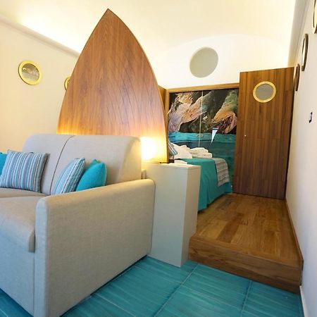 Grotta Verde Luxury Suite By Caprirooms Ngoại thất bức ảnh