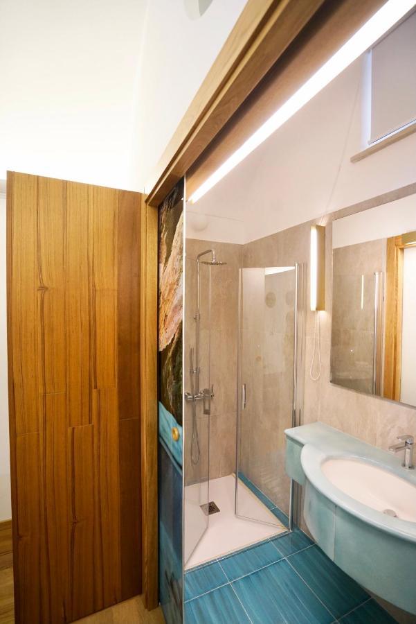 Grotta Verde Luxury Suite By Caprirooms Ngoại thất bức ảnh